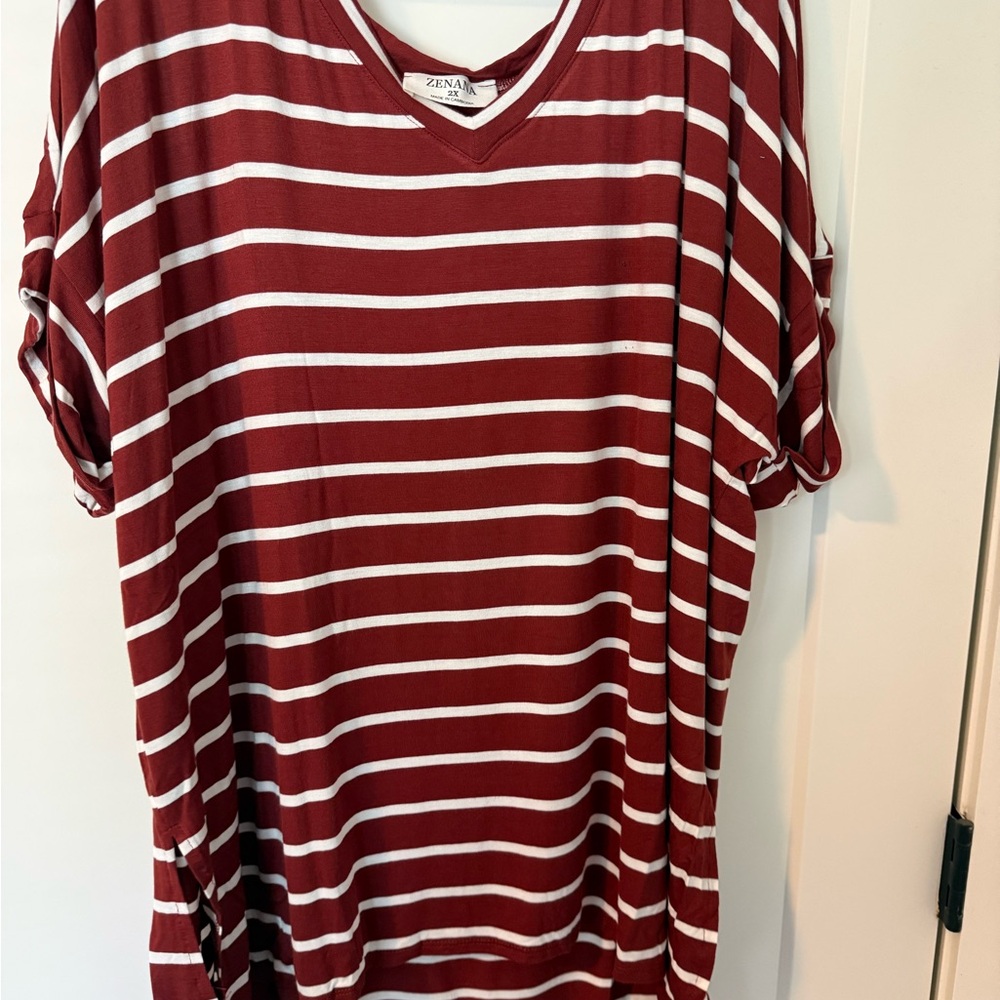 Zenana Outfitters Burgundy and White Striped V-Neck Short Sleeve Top